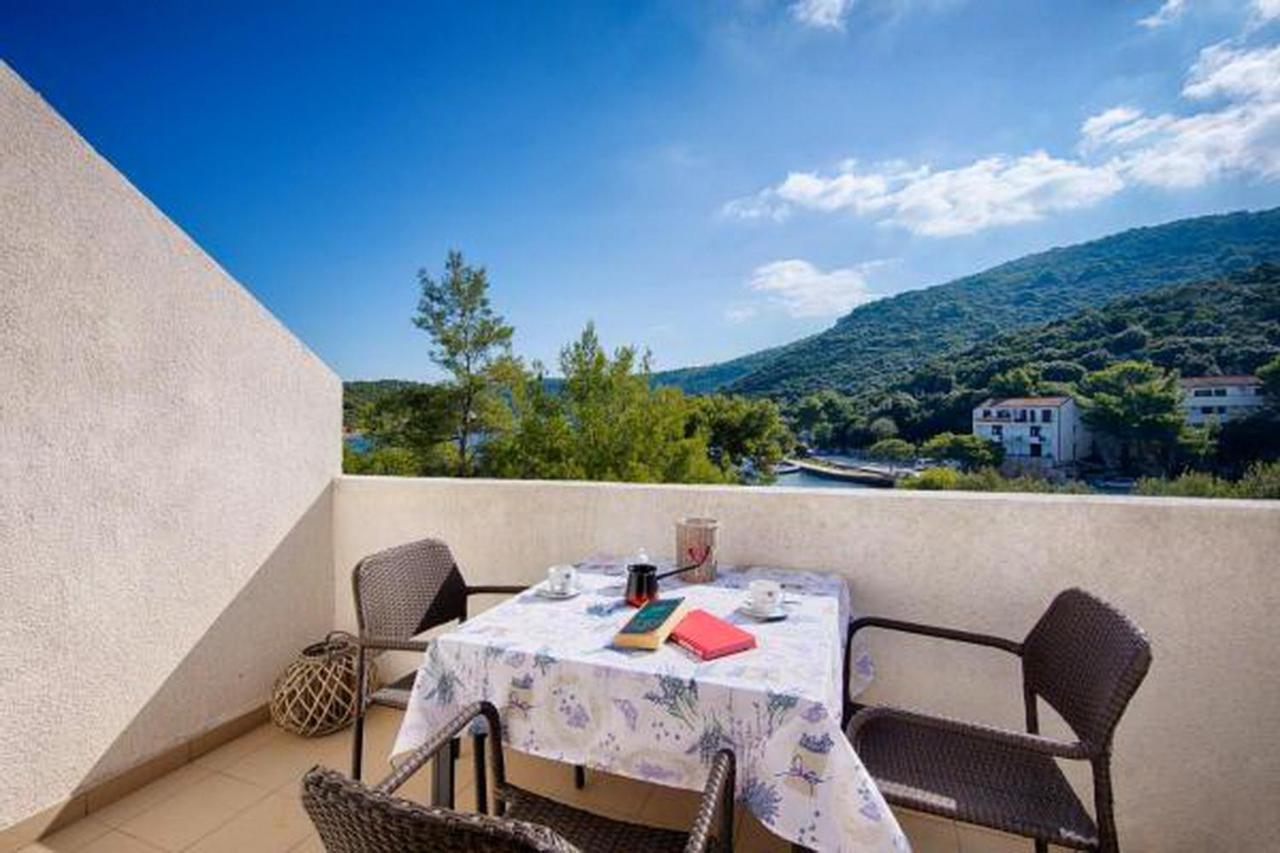 Apartments Bruna Lastovo Ruang foto